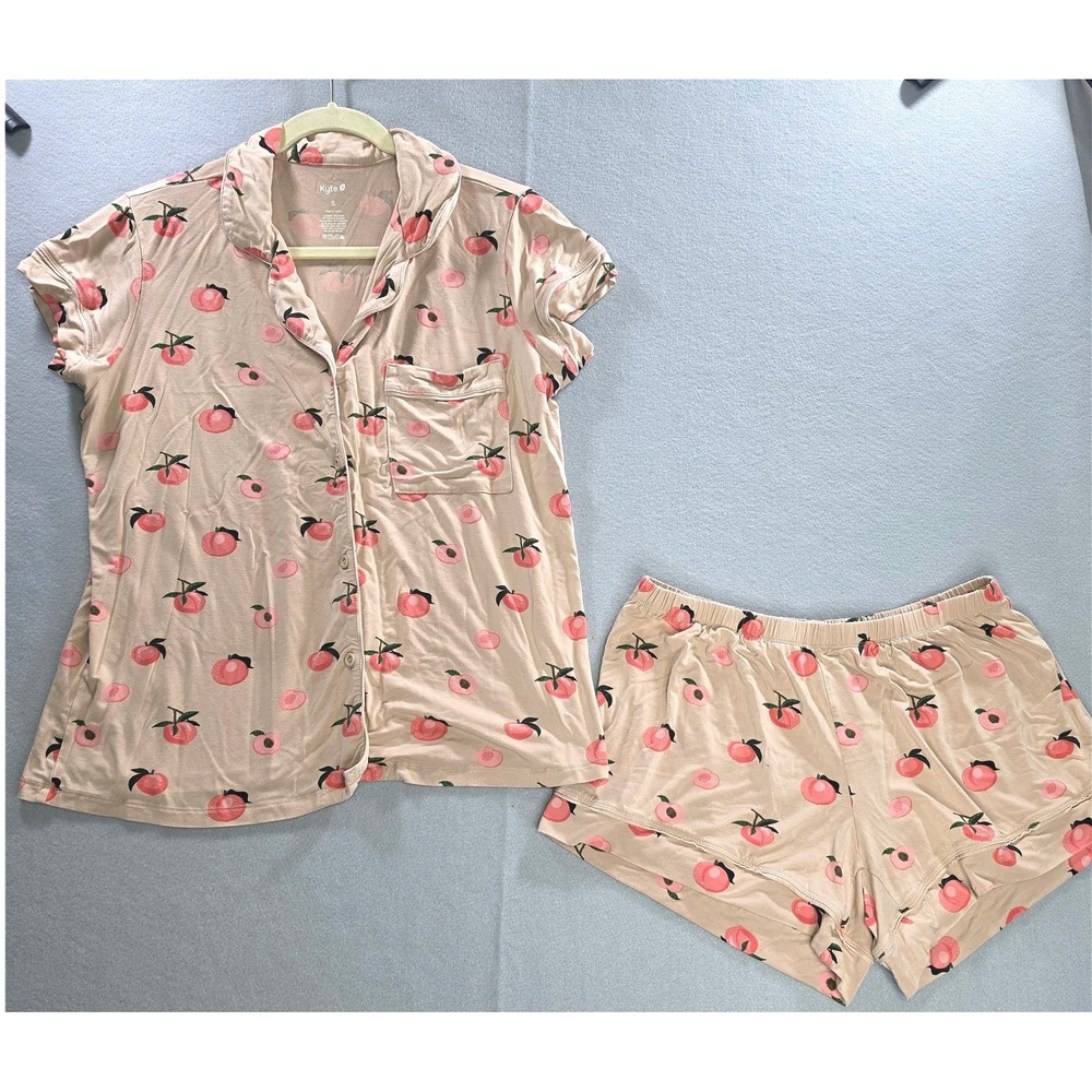 Kyte Baby Coquette Peach Print Pajama Set Size S Bamboo Soft Loungewear Tan